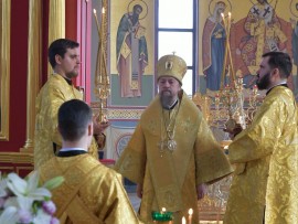 Архиерейская Литургия в день памяти святого благоверного князя Александра Невского