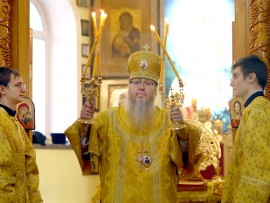 Архиерейская Литургия в Неделю 27 по Пятидесятнице