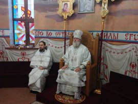Епископ Игнатий совершил Литургию в Никольском соборе Актобе
