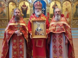 Епископ Игнатий совершил Литургию в день памяти святителя Игнатия Богоносца на подворье Актюбинской епархии