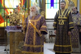 В Неделю вторую Великого поста архиепископ Варнава совершил Литургию святителя Василия Великого в Благовещенском кафедральном соборе Павлодара