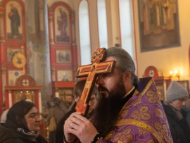 Неделя Крестопоклонная в Константино-Еленинском кафедральном соборе Костаная