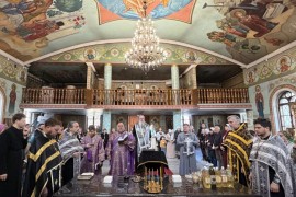 Епископ Чимкентский и Туркестанский Хрисанф совершил Таинство Елеосвящения