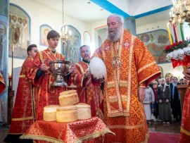 Воскресение Христово — Пасха. Богослужение в главном храме Епархии