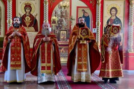 Неделя жен-мироносиц в главном храме Костанайской епархии