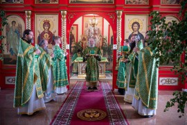 Праздник Святой Живоначальной Троицы в главном храме Костанайской епархии