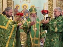 День Пресвятой Троицы, Пятидесятницы. Архиерейское служение в главном храме Чимкентской епархии