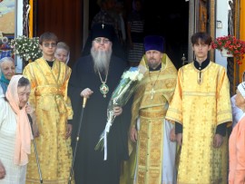Архиерейская Литургия в храме Всех Святых