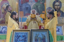 Престольный праздник отметили в храме Всех святых в земле Российской просиявших поселка Солнечный