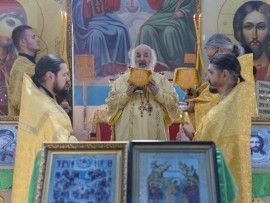 Престольный праздник отметили в храме Всех святых в земле Российской просиявших поселка Солнечный