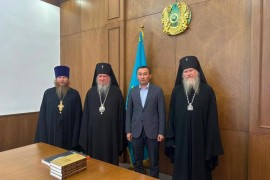 Состоялась встреча архиепископа Карагандинского и Шахтинского Севастиана и архиепископа Сатпаевского Ипатия с акимом области Ұлытау Е.Б. Байкеном.