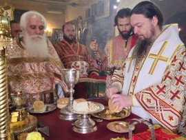 Божественная литургия в день памяти преподобномучеников Серафима и Феогноста Аксайских