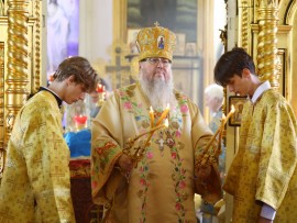 Праздник Смоленской иконы Божией Матери почтили в храме Всех Святых Петропавловска