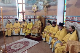 В Актобе молитвенно отметили престольный праздник Никольского собора