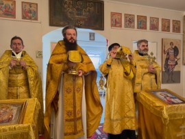 Воскресная литургия в храме великомученика Димитрия Солунского села Айет