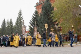 В Павлодаре отметили 27-летие великого освящения Благовещенского кафедрального собора