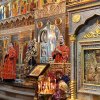 11 мая -  день Радоницы епископ Каскеленский Геннадий совершил Литургию в алма-атинском храме во имя равноапостольного князя Владимира
