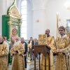 Божественная литургия в Троице-Севастиановском соборе города Караганды.