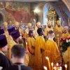 Архиепископ Усть-Каменогорский и Семипалатинский Амфилохий сослужил митрополиту Томскому и Асиновскому Ростиславу за торжественным Всенощным бдением по случаю года 100-летия преставления святителя Макария в Богоявленском соборе города Томска