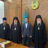 Состоялась встреча архиепископа Карагандинского и Шахтинского Севастиана и архиепископа Сатпаевского Ипатия с акимом области Ұлытау Е.Б. Байкеном.
