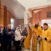 Воскресная литургия в Свято-Никольском храме села Октябрьское Карасуского района